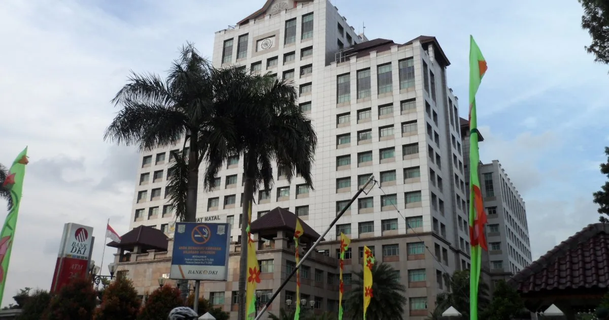 Ekonomi Indonesia 2026: 8 Sektor yang Tumbuh Pesat & 3 yang Runtuh