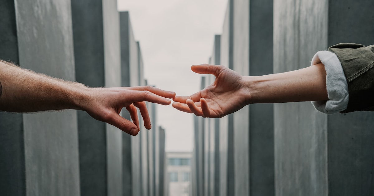 Kecerdasan Emosional: Mengapa EQ Lebih Penting dari IQ?